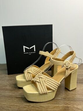 Marc Fisher LTD Chesse Raffia Platform Heels Light Natural Size 10 Block Heel